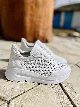 Dino Vittorio Кросівки жіночі Dino Vittorio 41-02-183пер білі (весна-літо, шкіра натуральна) (5 Коломия