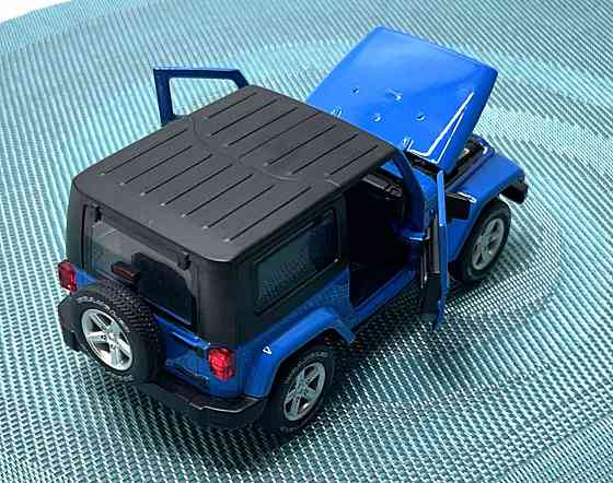 Машина металева Автопром Jeep Wrangler світло звук відчиняються двері капот 1:32 Синя (68331) Чернігів