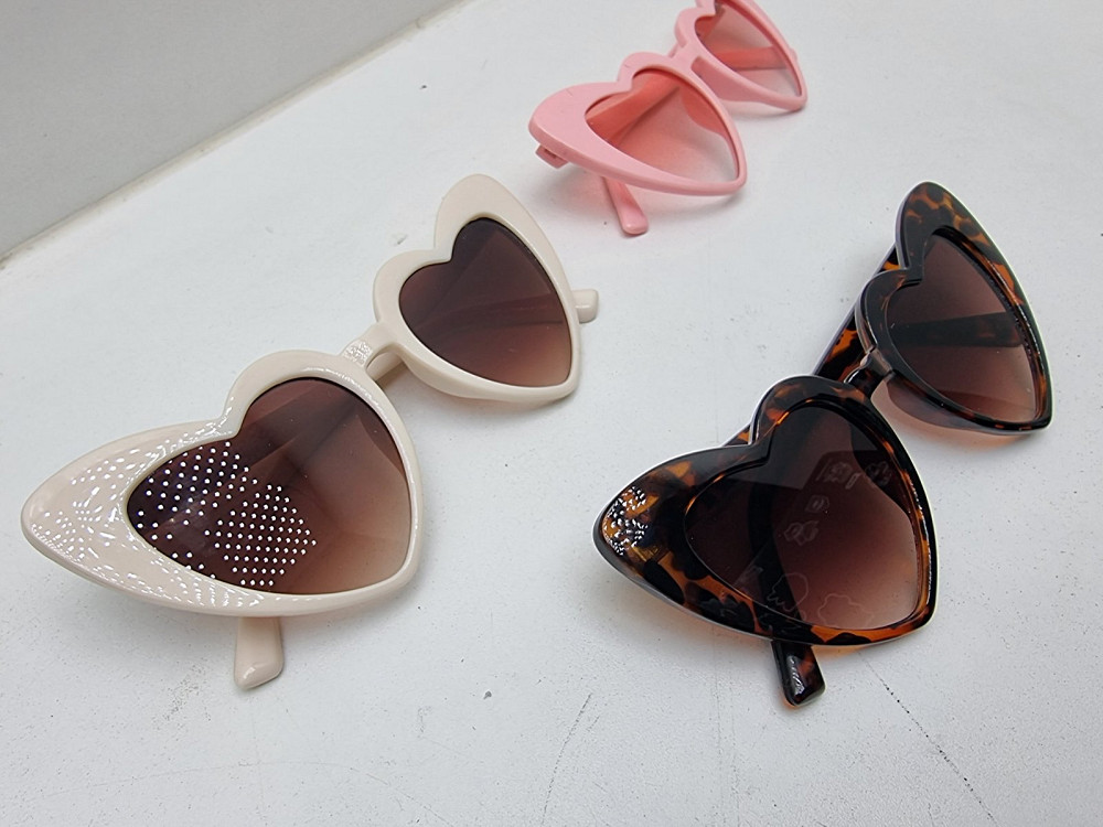 Сонцезахисні окуляри Сердечка Луцк - изображение 6