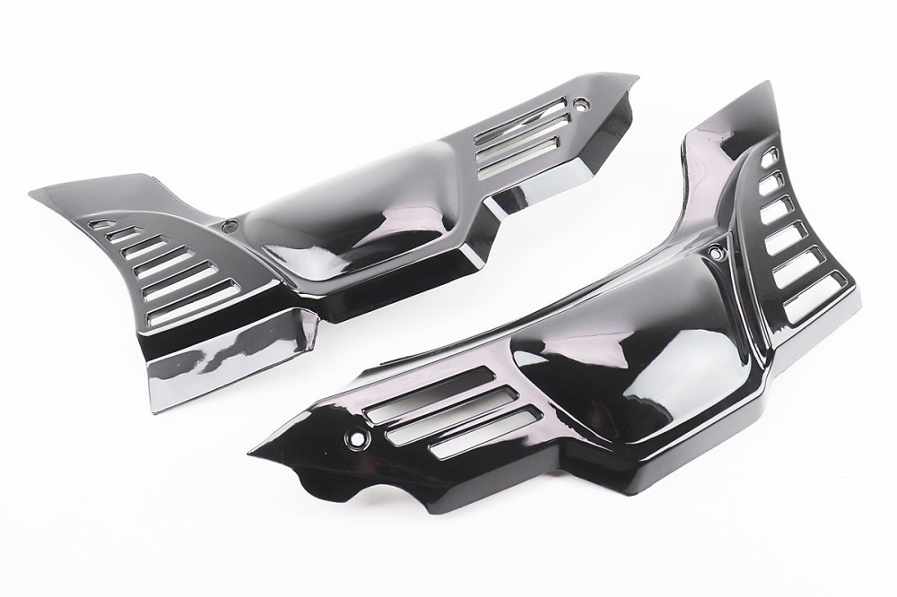 Пластик бічний лев, правий. к-кт 2шт ЧОРНИЙ, NEW тип. 2 Киев - изображение 1