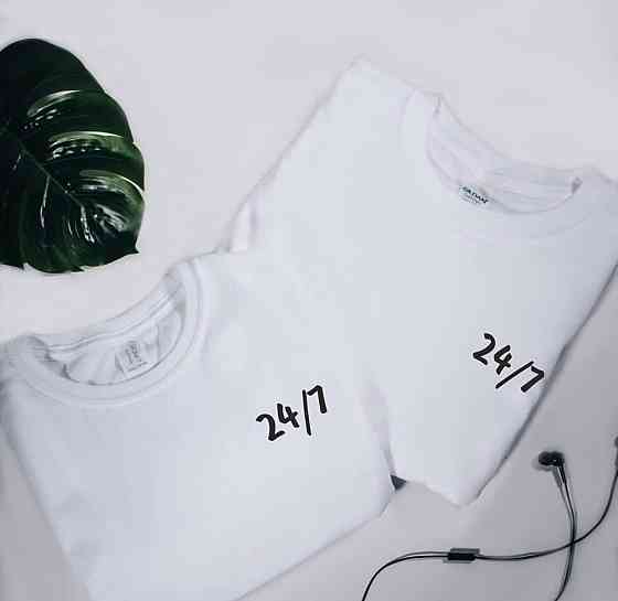 Парні футболки для хлопця та дівчини з написом 24/7 Чернівці