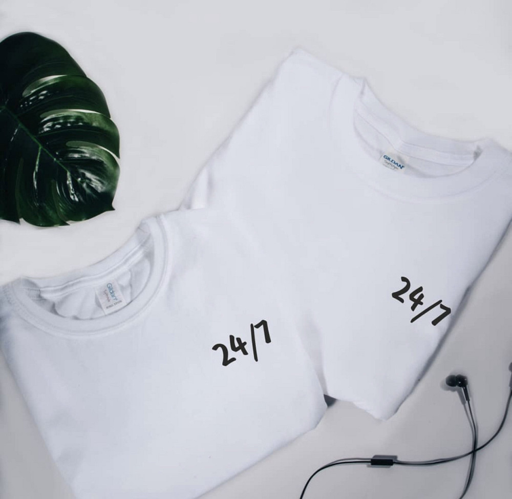 Парные футболки для парня и девушки c надписью 24\7 Черновцы - изображение 1