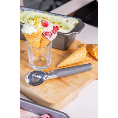 Ложка для морозива KitchenAid Coreline, 21,6 см, сіра (KAS117OHCGG) Вінниця - фото 8