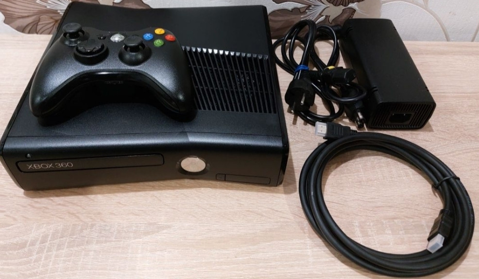 Приставка Xbox 360 Slim 320Gb. Freeboot Київ - фото 5