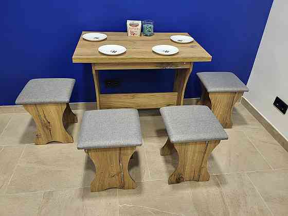 Стол на кухню и 4 мягких табурета (комплект) Ткань - ЛДСП Дуб Флагшток Львов