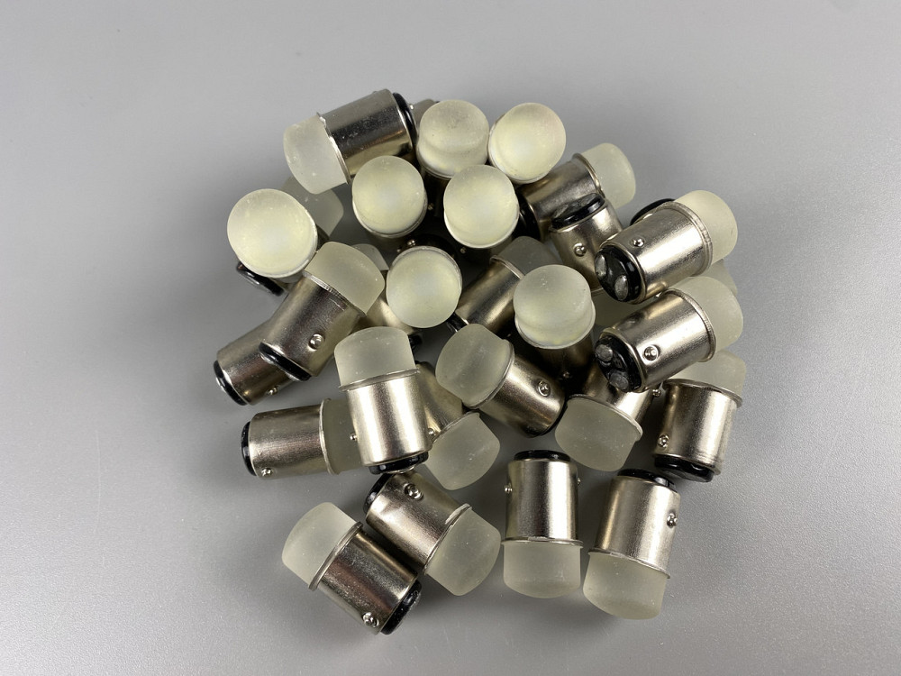 Автомобільна лампа LED стоп-сигнал покажчик повороту 12V 2-ух контактний цоколь 1157 BAY15d Мукачево - фото 8