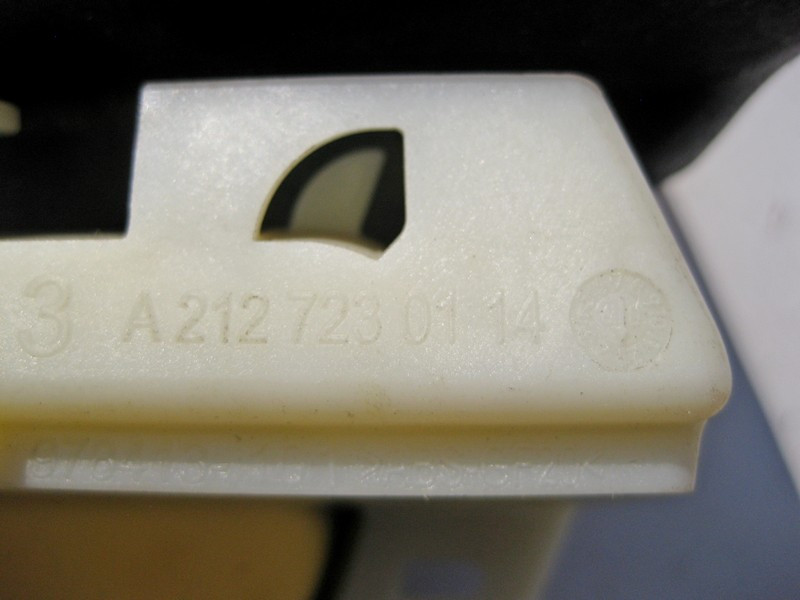 Mercedes-Benz  A2127230114 Тримач - кронштейн рами ручки на замку передніх лівих дверей E-Class W212 Одесса - изображение 3