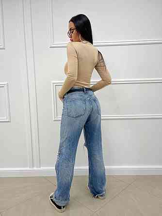 Жіночий стильний стильний боді на блискавці з розрізом під пальчик Мікродайвінг Беж Одеса