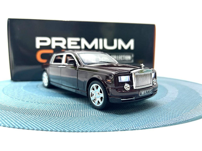 Машина металева Автосвіт Rols-Royce інерційна відчиняються двері капот 1:24 Коричнева (AP-1701) Чернігів - фото 1