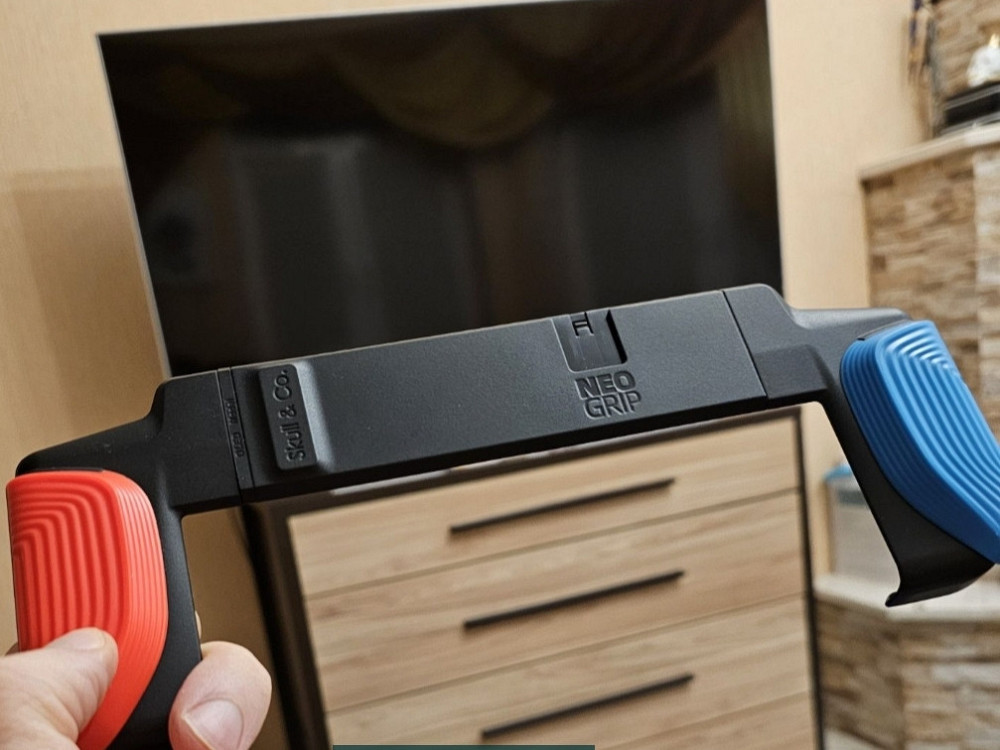 Приставка Nintendo Switch OLED (Neon Blue and Neon Red) Київ - фото 2