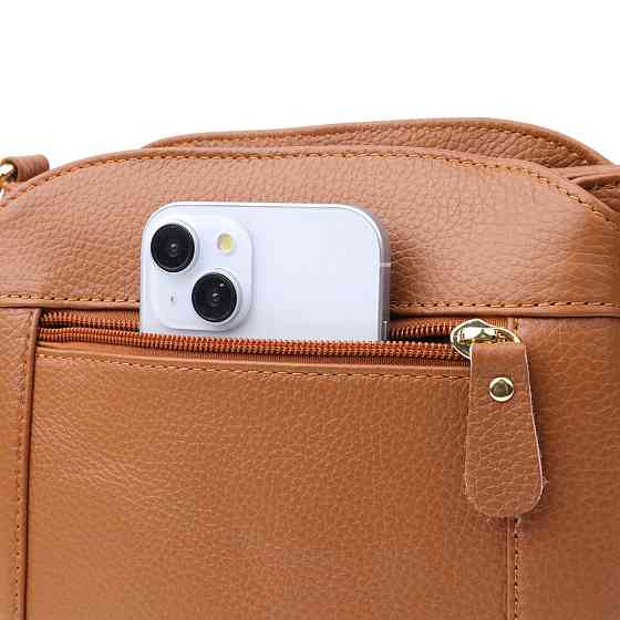 Практичная женская сумка на три отделения из натуральной кожи sale_15123 Vintage Рыжий Киев