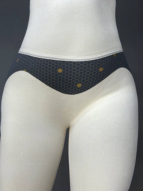 Лосины женские Kenalin W-30 утепленные на флисе в рубчик с пуш-ап эффектом черные, черный, L Киев - изображение 9