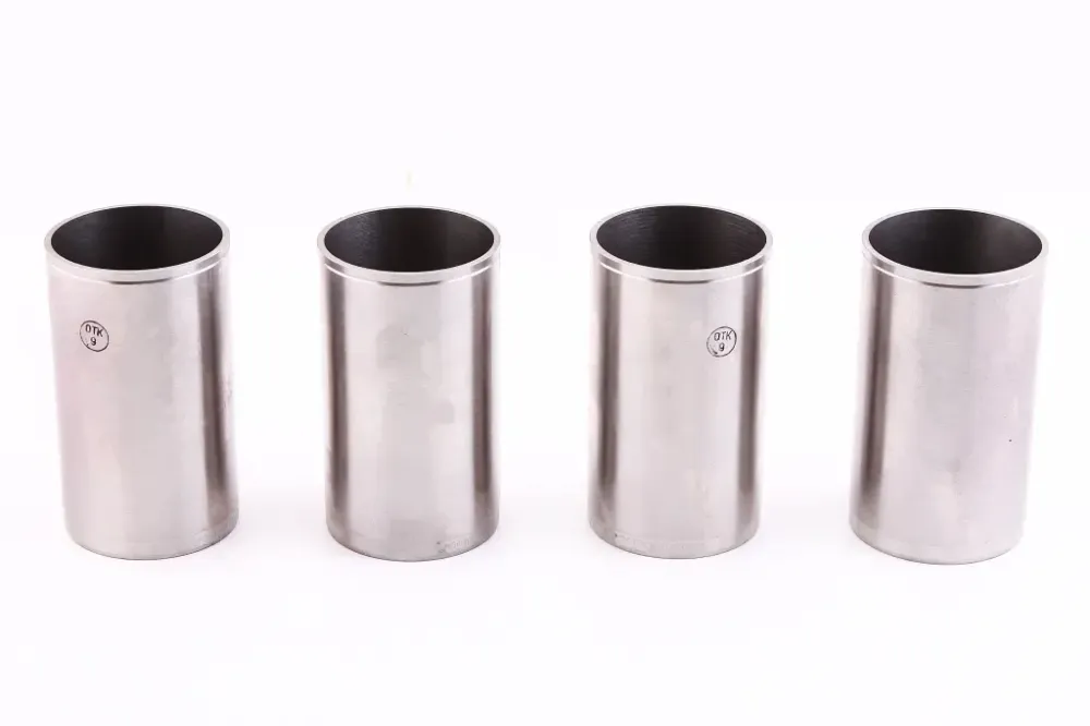 Гільзи 2103 Мотордетал 79.0 з буртом Вінниця - фото 1