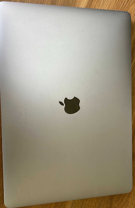 Ноутбук MacBook Pro A1707 / i7/ 16Gb. / SSD512Gb. / AMD Radeon 450 Київ - фото 1