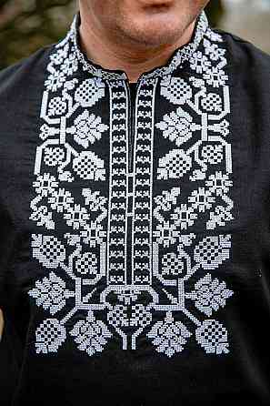 Мужская вышиванка с длинным рукавом черная с белой вышивкой, нарядная рубашка с вышивкой, мужские вышиванки Киев