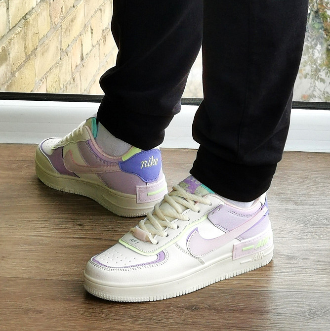 Кросівки Nike Force Білі Жіночі Квітн Шкіряні Форси Різнобарвні Найк (розміри: 36,37,38,39,40,41) - 25 Дніпро - фото 3