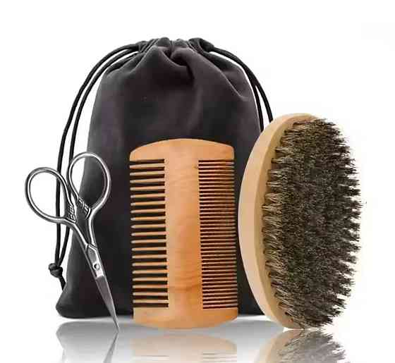 Набор для бороды и усов щетка расческа и маленькие ножницы в подарочном мешочке для хранения коричневый Киев