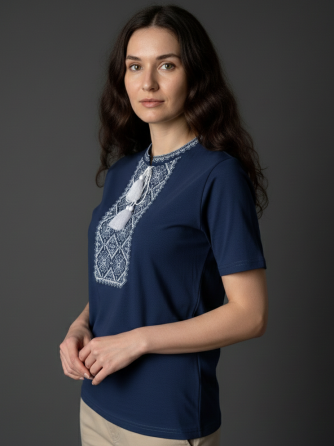 Женская футболка вышиванка темно синяя с бело-серым орнаментом Киев