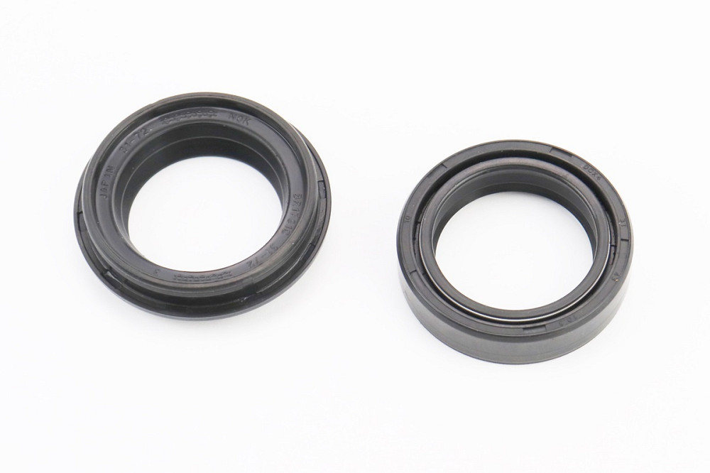 Loncin LX200GY-3 Сальник передніх амортизаторів 31x43x10,3 + сальник-пильник 31x43,3x5,6 к-кт Киев - изображение 1