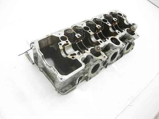 Mercedes-Benz  A1120101420 R1120161201 Ліва головка блоку циліндрів з клапанами для двигуна M112 Одесса