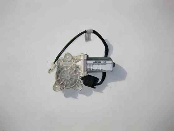 Mercedes-Benz  A2118201742 Моторчик переднього склопідйомника C-Class W203 CLC C203 S-Class W220 E-Class W211 Одеса