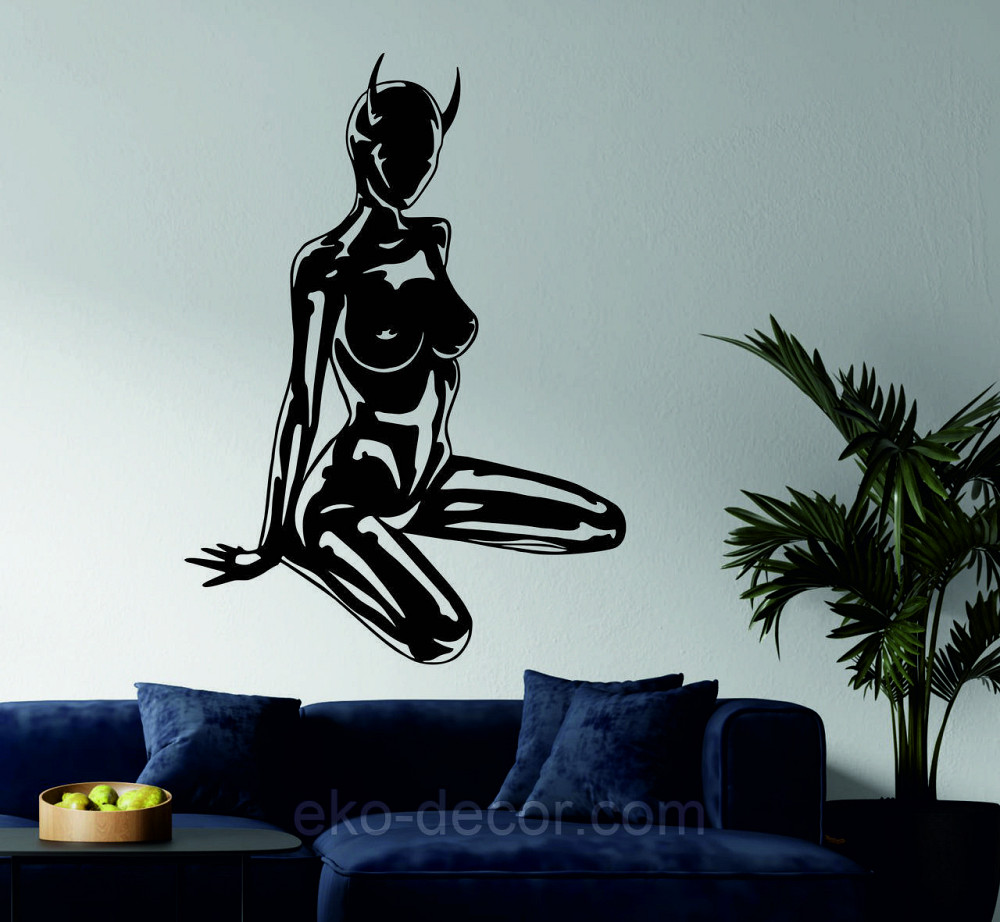 Декоративне настінне Панно «Дівчина», Декор на стіну 70*50 см, Чорний Київ - фото 1