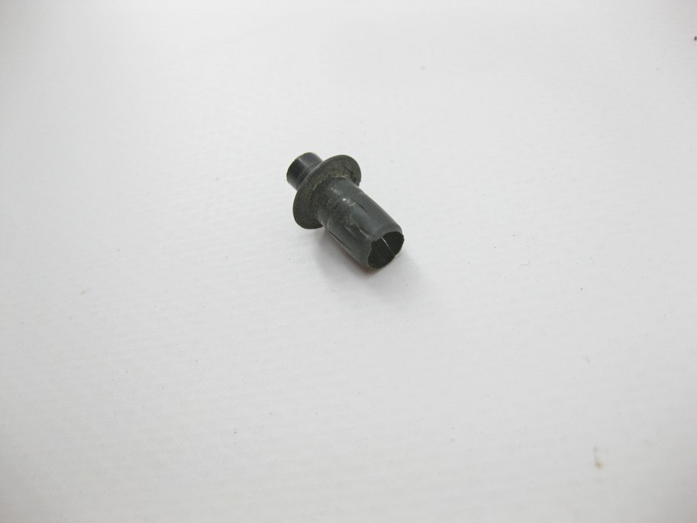 Mercedes-Benz  A1249900092 Пластикова розпірна кліпса облицювання бокового борту багажника C-Class W202 S203 E-Class W210 CLK C208 Одесса - изображение 3