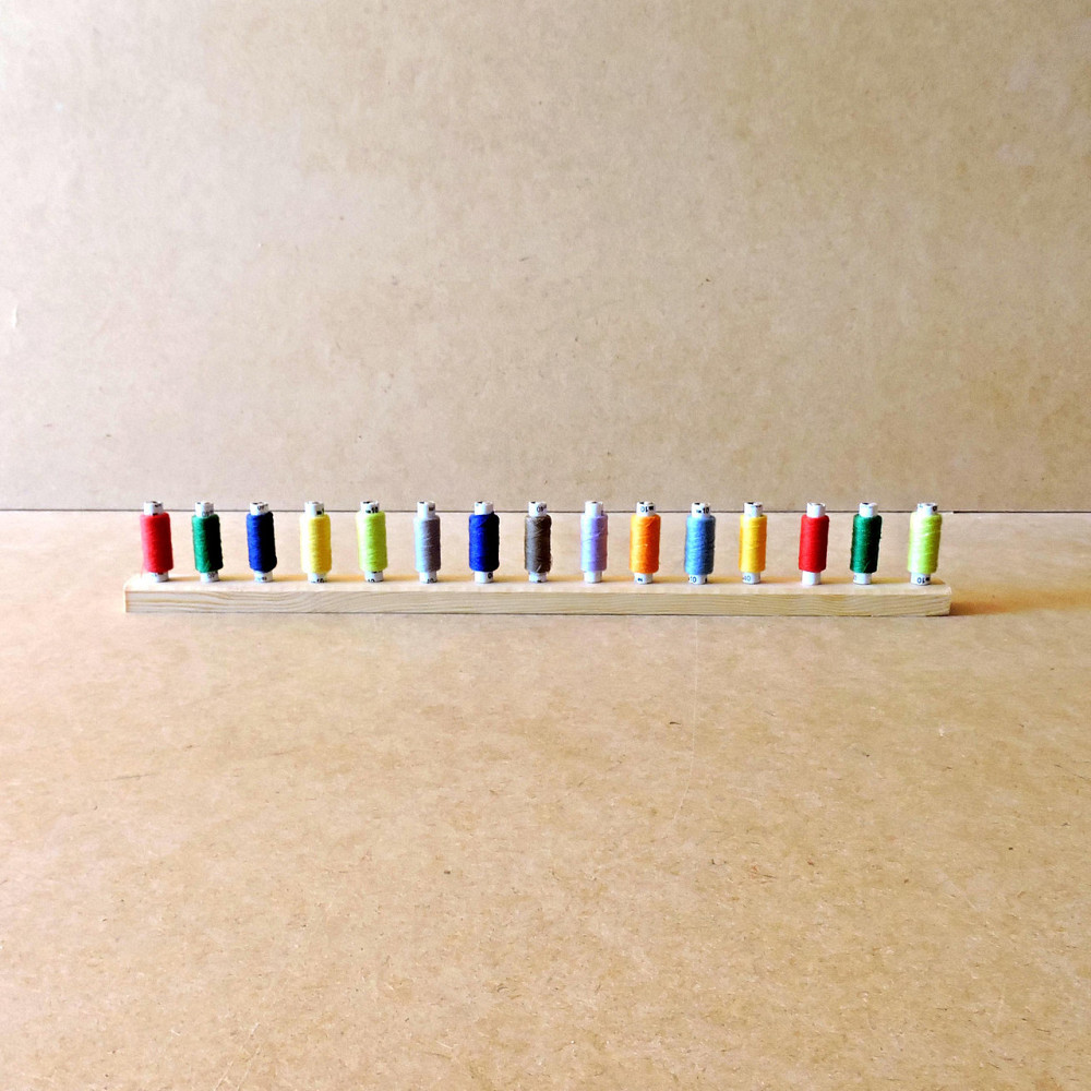 Органайзер для ниток 