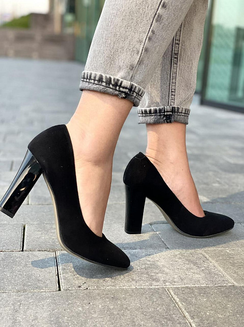 Туфлі жіночі D and V чорні замша натуральна висота каблука 9 см (2247) Коломия - фото 6