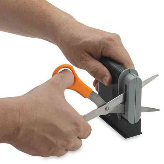 Ручная Точилка для заточки ножниц Fiskars 