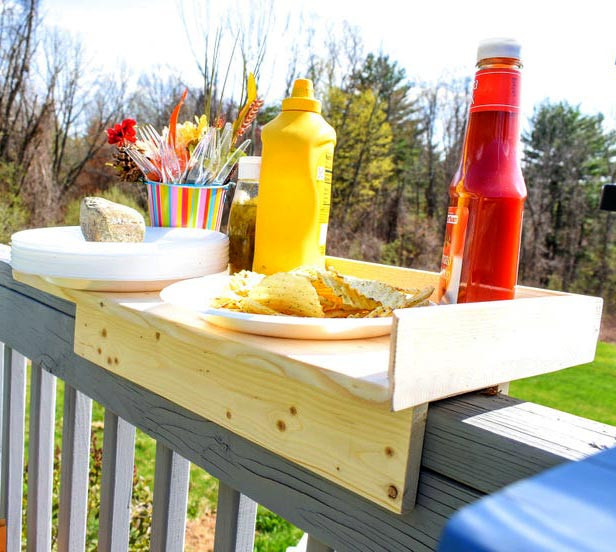 Подвесной балконный столик 