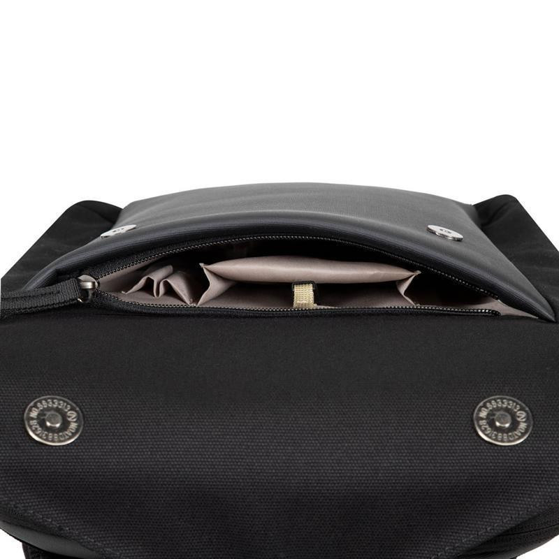 Рюкзак Rivacase 8521 Black 13.3