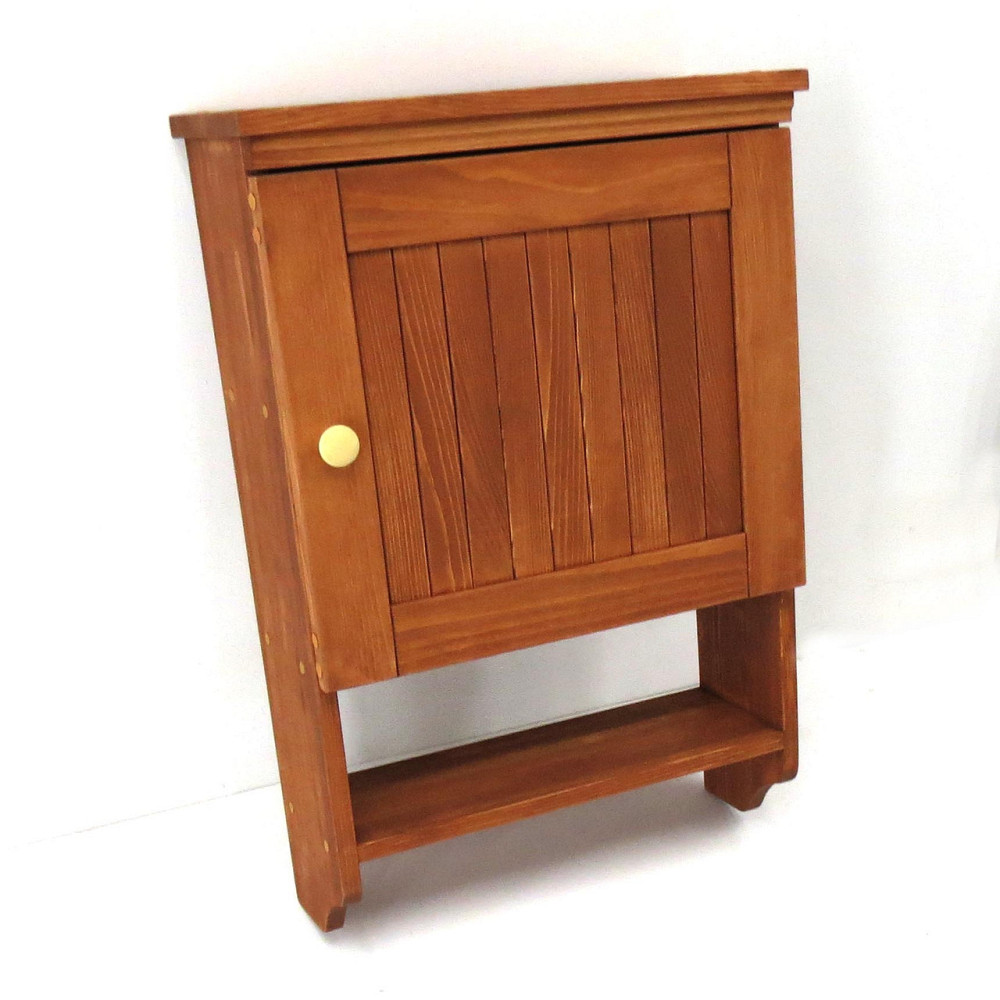 Полка над унитазом 