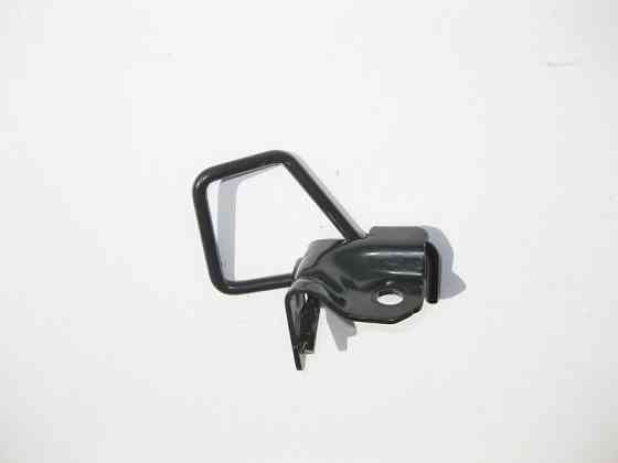 Mercedes-Benz  A2136182000 Тримач - кронштейн дитячого сидіння ISOFIX під заднім правим сидінням праворуч E-Class W213 Одесса