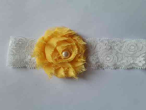 Мереживна дитяча пов'язка жовта - окружність 36-44см, квітка 6см Київ