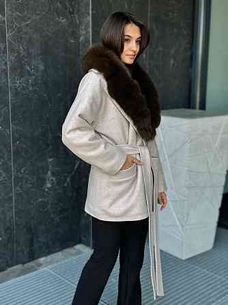 Женское пальто с меховым воротником Бежевый, 56 Харьков