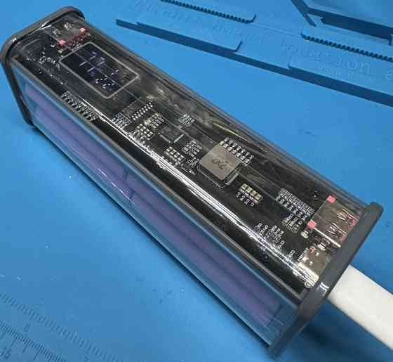 Павербанк 28000 mAh. 22 W зі швидким заряджанням, прозорий корпус. Київ