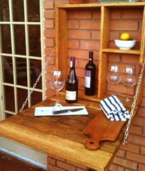 Настенный бар 