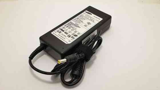 Блок живлення для ноутбука Samsung 19V 4.74 A 90W Полтава
