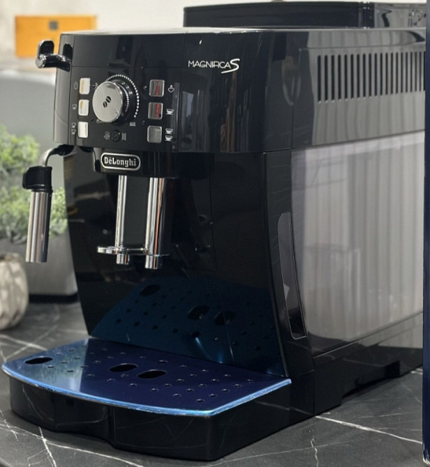 Кавомашина Delonghi Magnifica S. Київ - фото 2