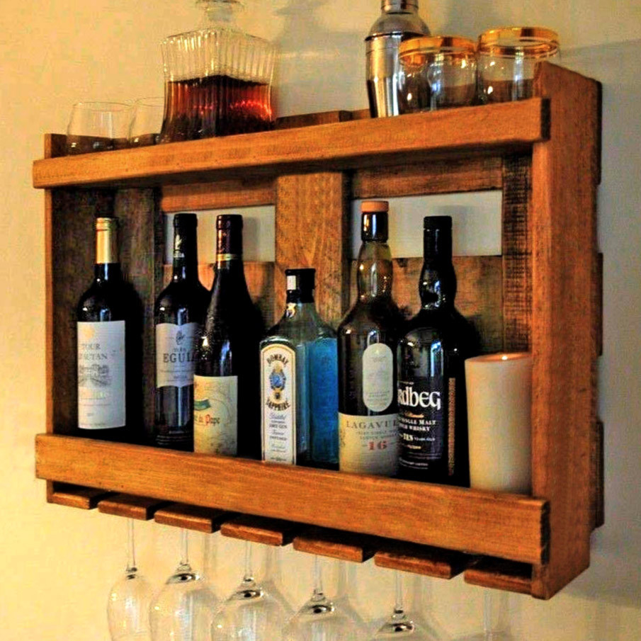 Настенная винная полка 