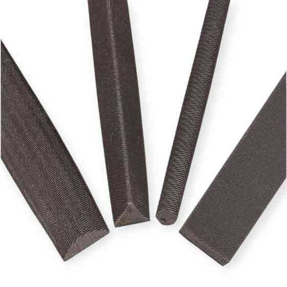 Набір напилків та надфілів 150, 315мм, щіточка 150мм 17 шт (чохол) Scheppach Мукачево