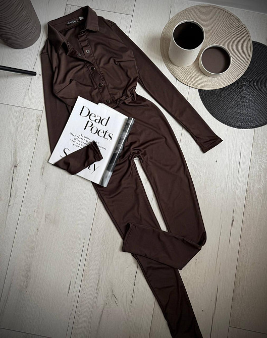 Женский стильный повседневный эластичный комбинезон из качественного плотного микродайвинга Шоколад, 44/46 Одесса - изображение 6