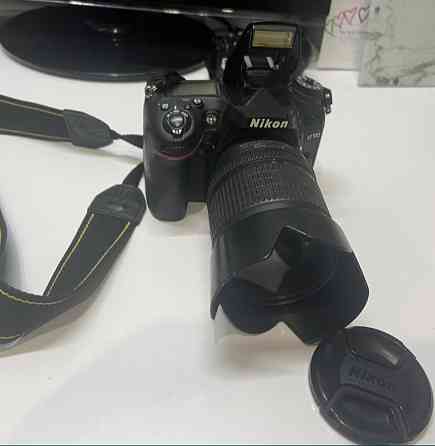 Фотоаппарат NIKON+ Объектив Киев