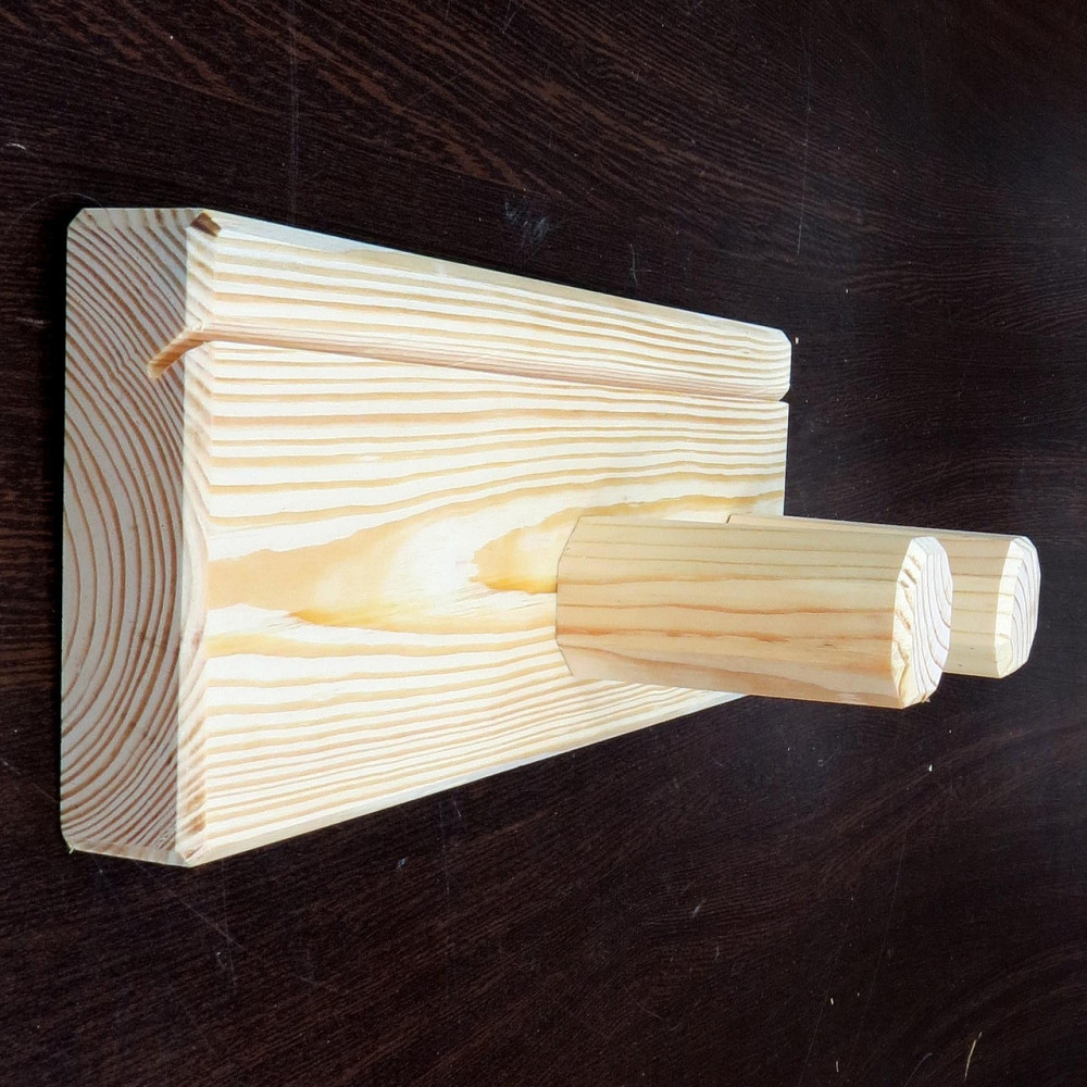 Настенный держатель гитары 