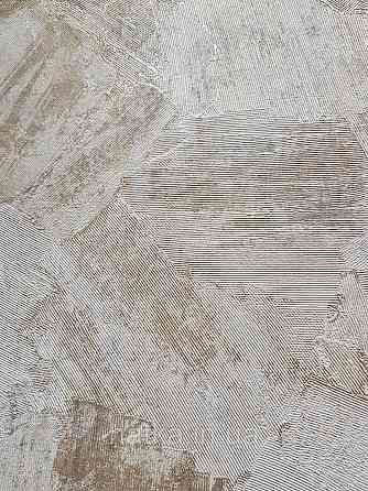 Шпалери вінілові на флізеліні Grandeco Anastasia метрові під венеціанську штукатурку мазки пісочні із золотом Київ