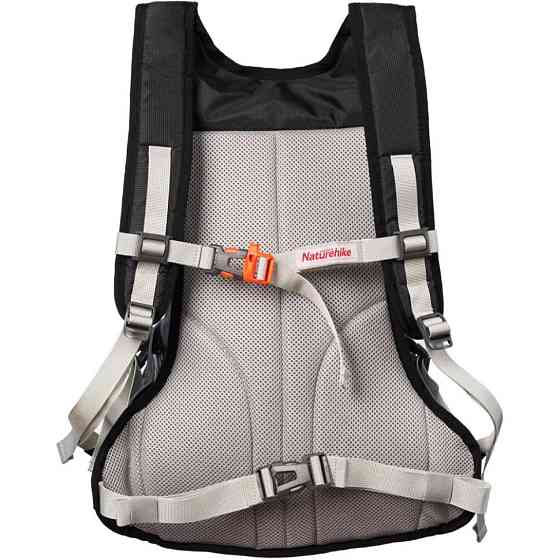 Велорюкзак з чохлом для шолома Naturehike 15 л sky blue NH15C001-B, блакитний Київ