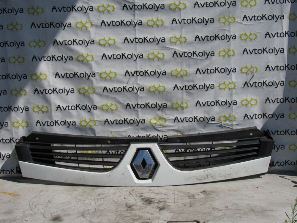 Решітка бампера Renault Master 2007-2010 Ковель - фото 3