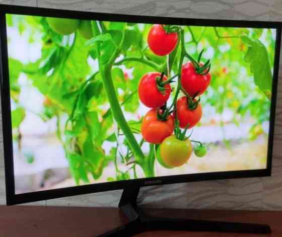 Монітор вигнутий: 144 Гц. Samsung C24RG50F. Київ