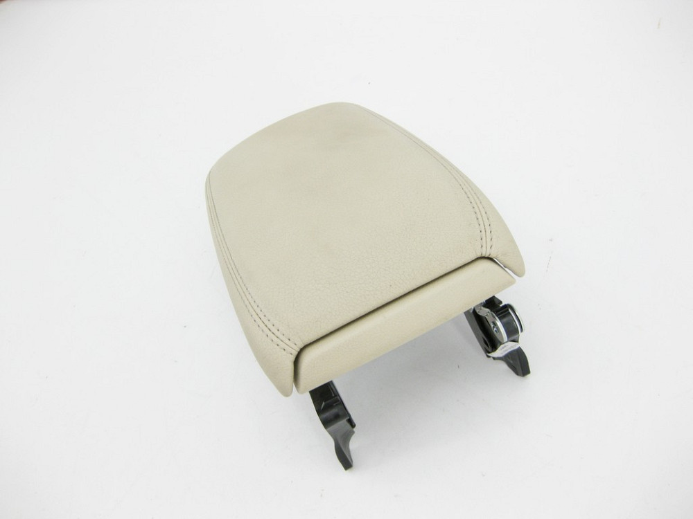 Mercedes-Benz  A2466808901 8L54 Кришка підлокітника CLA Shooting Brake X117 CLA C117 GLA X156 A-class W176 B-class W242 B-class W246 Одесса - изображение 6